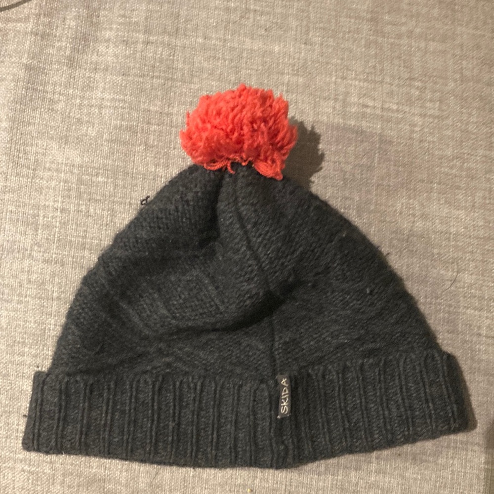 Skida Cashmere Hat